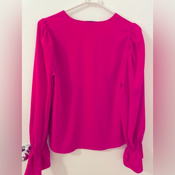 Hot pink! Puff-sleeved V-Neck Blouse! - Picture 2 of 2